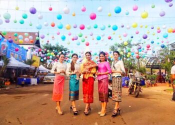 Khoảnh khắc đẹp hội Thạt Luổng 2018