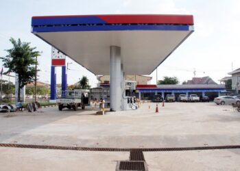 Giá xăng dầu tiếp tục giảm !!!
