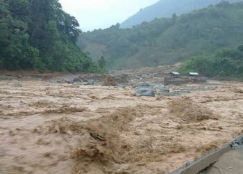 20. Xảy ra lũ lớn tại tỉnh Phông Xa Lỳ