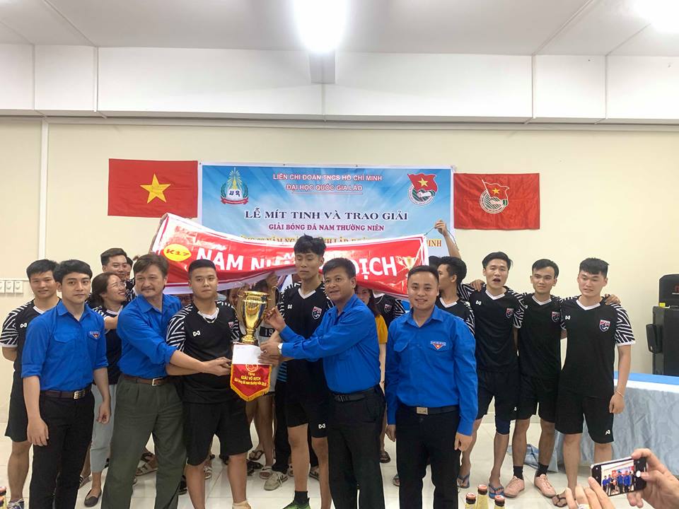 Bế mạc giải bóng đá du học sinh Việt Nam tại Lào 2019