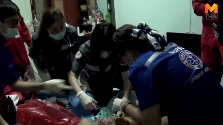 Không biết mình mang thai, nữ lao động Lào đẻ rớt trong nhà tắm tại Thái Lan