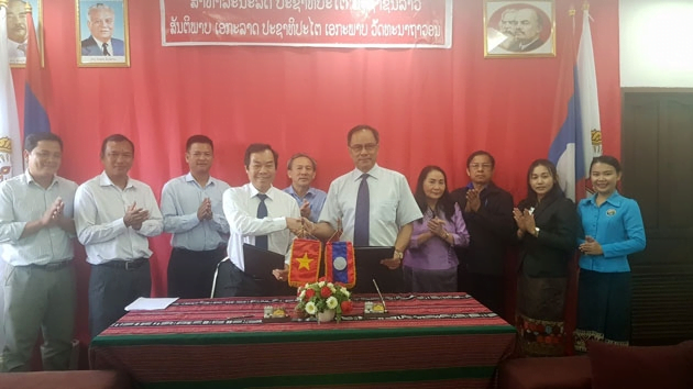 Lào tăng cường hợp tác giáo dục với các địa phương Việt Nam