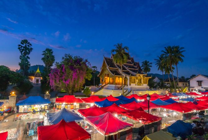 Giá tiêu dùng tại thủ đô Viêng Chăn cao hơn Hà Nội và Bangkok