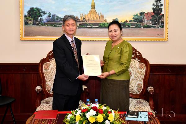 Tân Tổng Lãnh sự Việt Nam tại Trung Lào trình Quyết định bổ nhiệm tại Bộ Ngoại giao