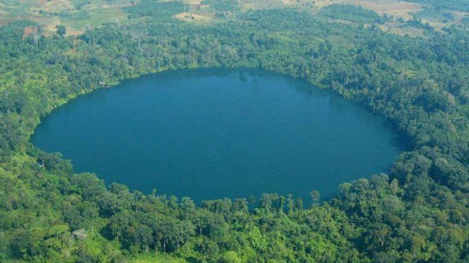 Attapeu, ngược dòng Xekaman đến hồ Thiên đường