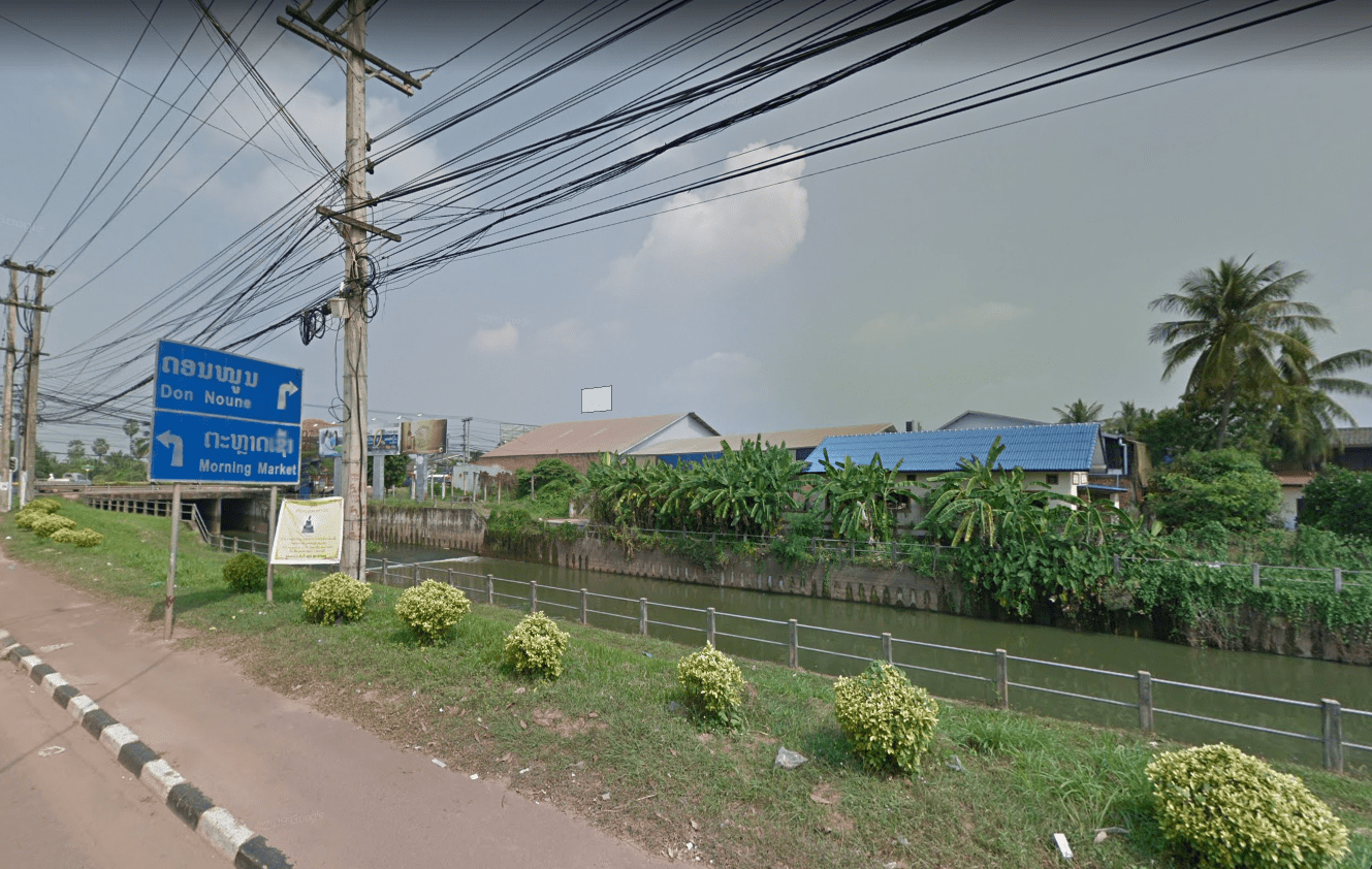 Thủ đô Viêng Chăn tìm cách giải quyết kênh xả nước thải Hongxaeng