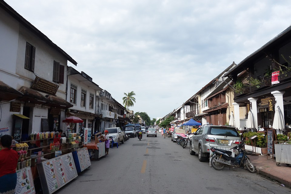 Du lịch, cảm nhận nước Lào