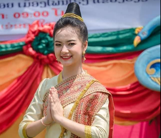 Cuộc thi người đẹp khởi đầu cho Lễ hội truyền thống dân tộc Mông tại Lào