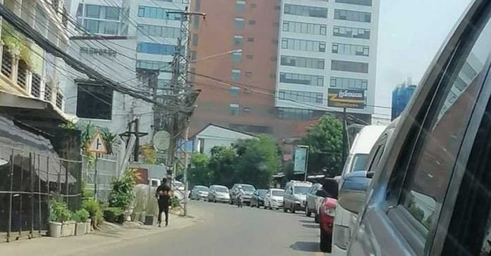 Một số lĩnh vực xã hội ở Vientiane hoạt động trở lại trong thời gian phòng ngừa Covid-19