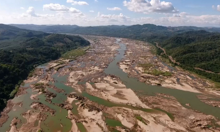 Trung Quốc bị tố ‘bóp nghẹt’ dòng Mekong