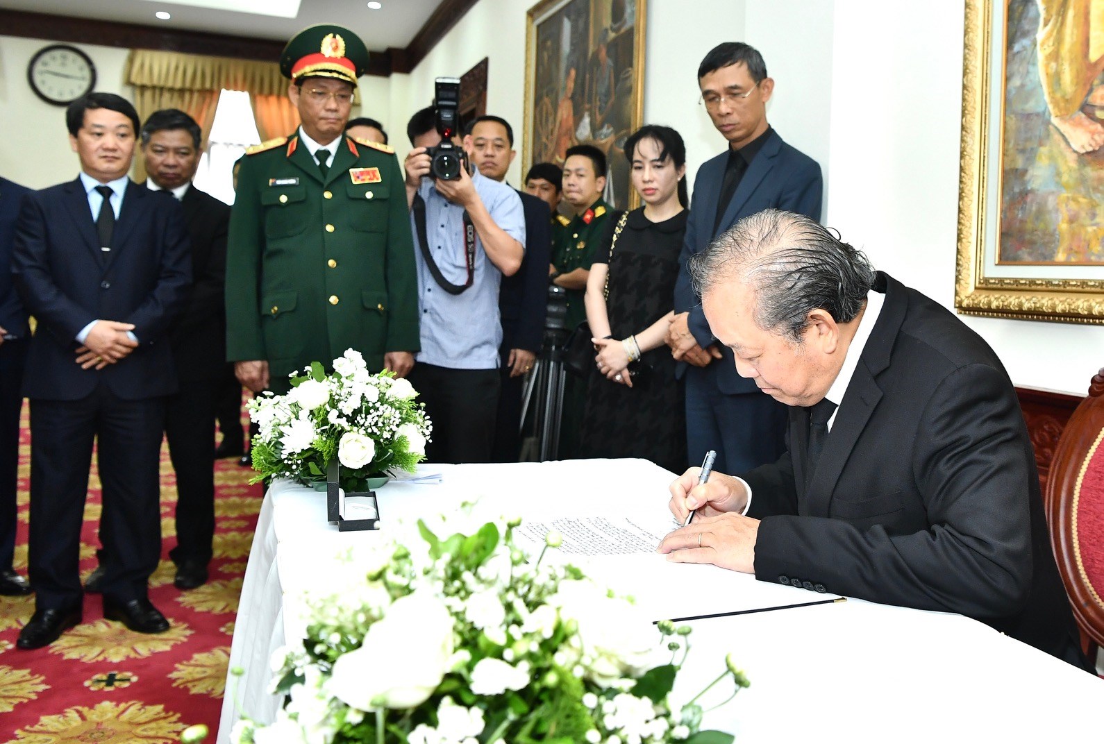 Lãnh đạo Đảng, Nhà nước viếng Đại tướng Sisavath Keobounphanh, nguyên Thủ tướng Lào