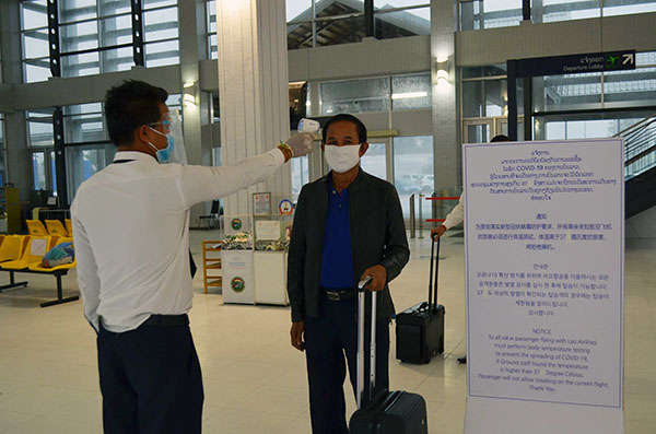 Hàng không Lào giảm giá vé để thúc đẩy hành khách nội địa