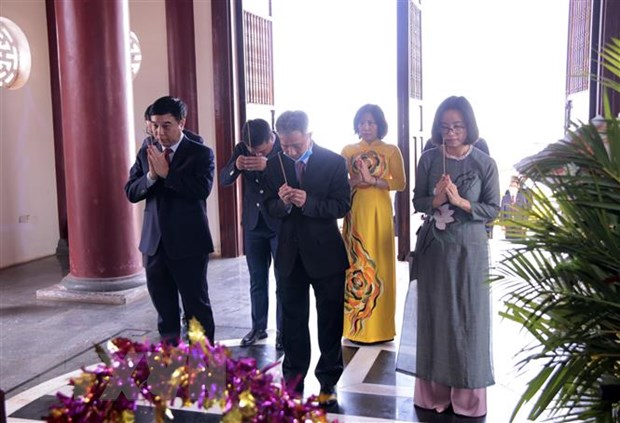 Kỷ niệm 130 năm ngày sinh Chủ tịch Hồ Chí Minh tại Lào