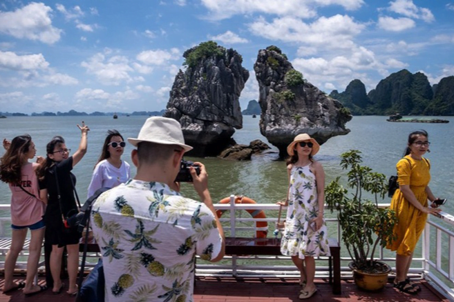 Bloomberg: Du lịch nội địa Việt Nam đang khởi động mạnh mẽ thời hậu Covid-19 bloomberg thanh cong hiem co trong dai dich covid 19 du lich noi dia viet nam dang khoi dong manh me