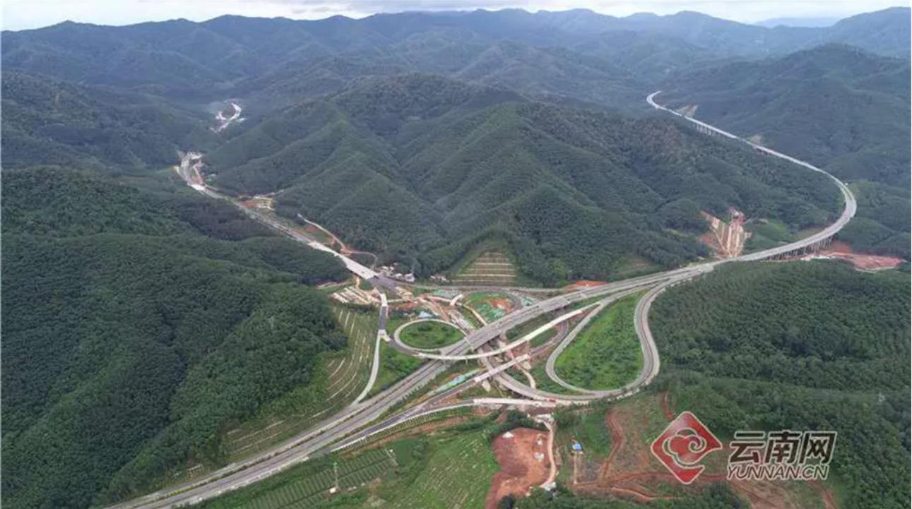 Trung Quốc sẽ hoàn thành đường cao tốc quốc tế kết nối Mãnh Lạp, Vân Nam với Lào ngay trong năm nay