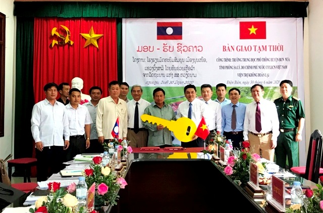 Lào đánh giá cao hỗ trợ của Việt Nam trong lĩnh vực giáo dục