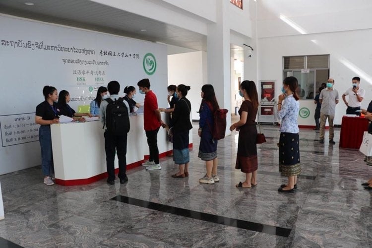 Dự án đường sắt Lào-Trung tuyển sinh đào tạo nhân sự Lào