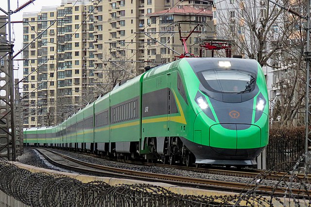 Công ty Đường sắt Lào Trung mua hai đoàn tàu CR200J của Trung Quốc