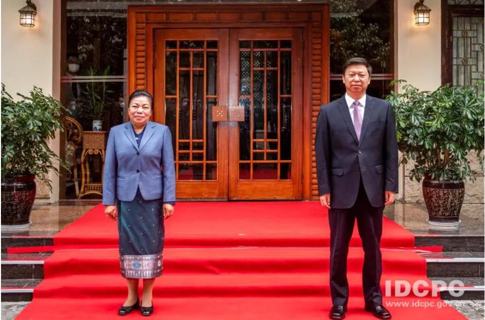 Trưởng ban Đối ngoại Trung ương Đảng hai nước Lào-Trung Quốc gặp gỡ tại Côn Minh, Vân Nam