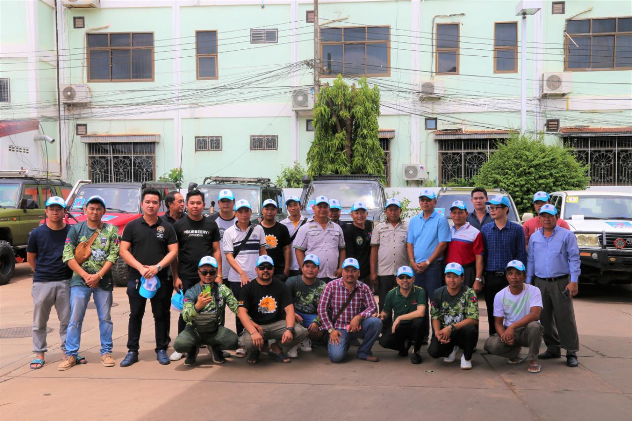 PVOIL tăng cường hợp tác, tài trợ cho đoàn Off-road Lào