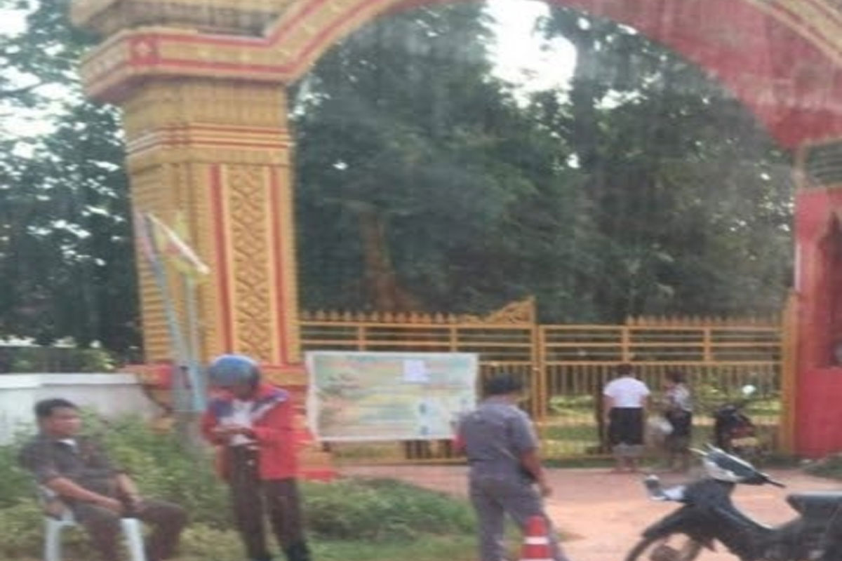 Chùa ở Vientiane bị cưỡng chế đóng cửa