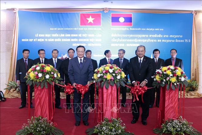 Khai mạc Triển lãm ảnh về hợp tác Lào – Việt Nam