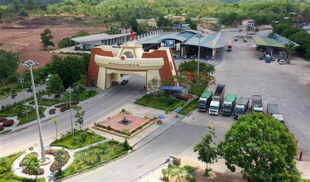 Tăng cường hỗ trợ các doanh nghiệp Việt xuất khẩu hàng hóa sang Lào