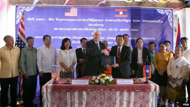 Mỹ viện trợ Lào tu bổ chùa cổ 500 tuổi tại Luang Prabang