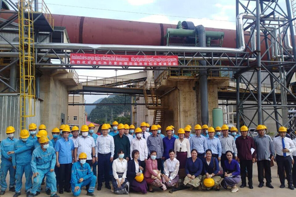 Công ty xi măng CONCH chuẩn bị khai thác nguyên liệu trực tiếp tại Luang Prabang