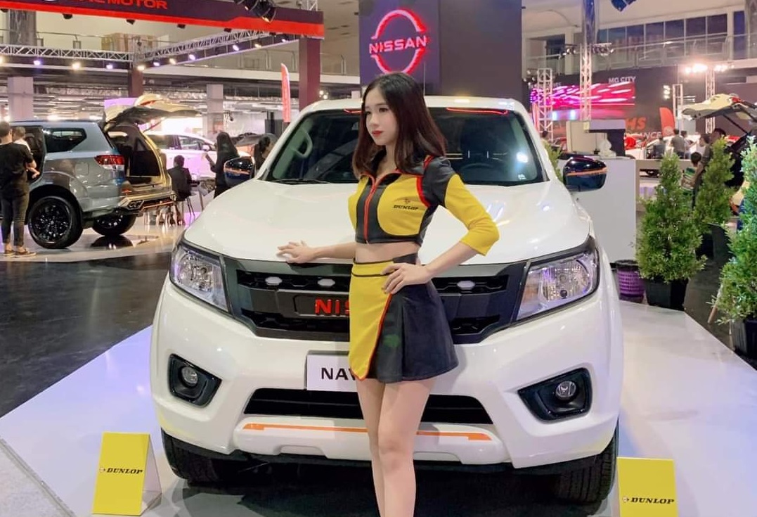 Ảnh: Dàn người mẫu xinh đẹp tại Vientiane Motor Expo 2020