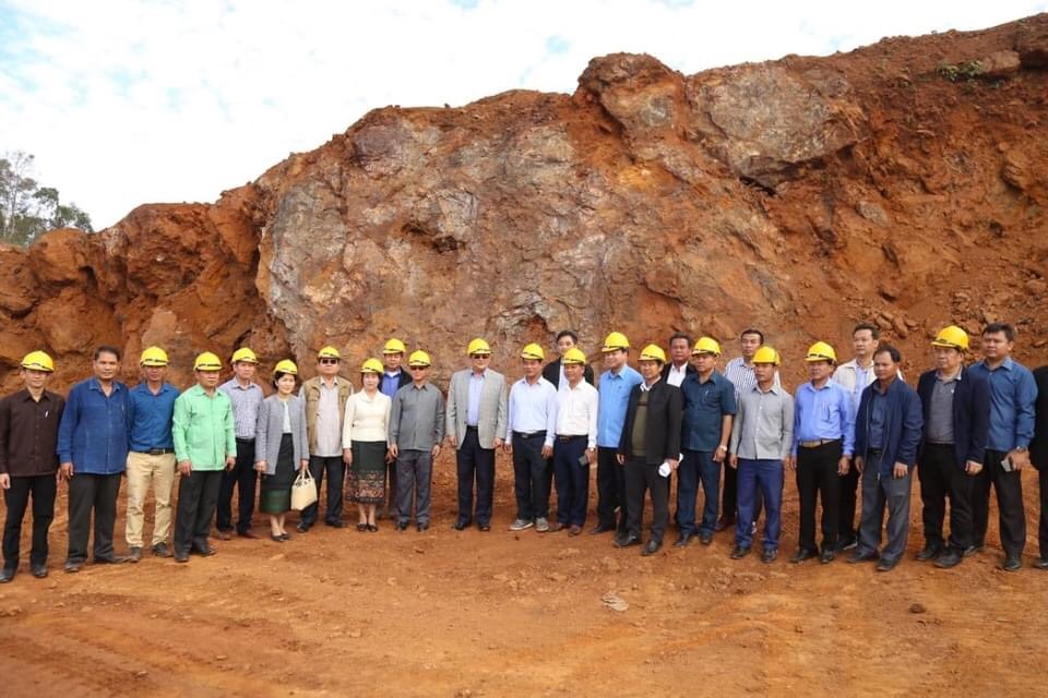 Lãnh đạo Lào thăm dự án khai thác sắt của doanh nghiệp Việt Nam tại Xaysomboun