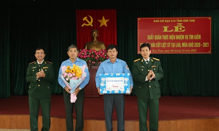 Xuất quân tìm kiếm hài cốt đồng đội tại Lào