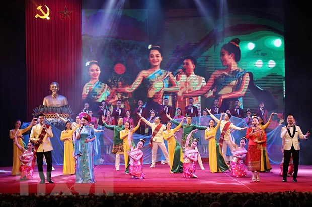 Khong ngung thuc day quan he hop tac toan dien Viet Nam-Lao hinh anh 2