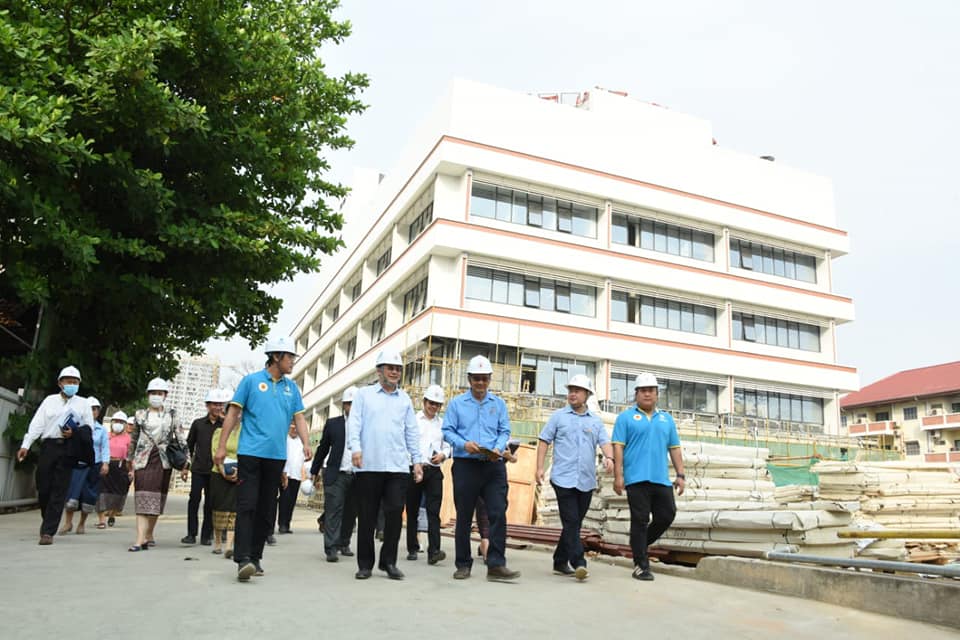 Bệnh viện 600 giường Trung Quốc tài trợ Lào sắp hoàn thành
