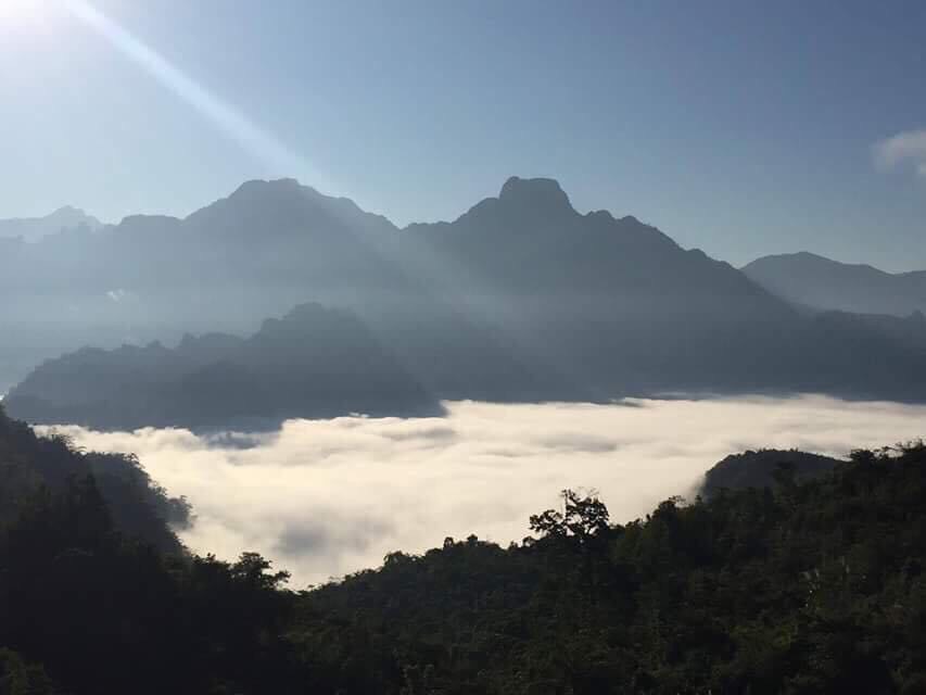 Mười bảy ngày trên đất Thái