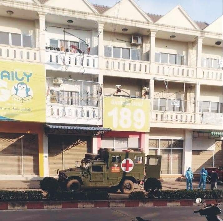 Thủ tướng Lào, Campuchia điện đàm