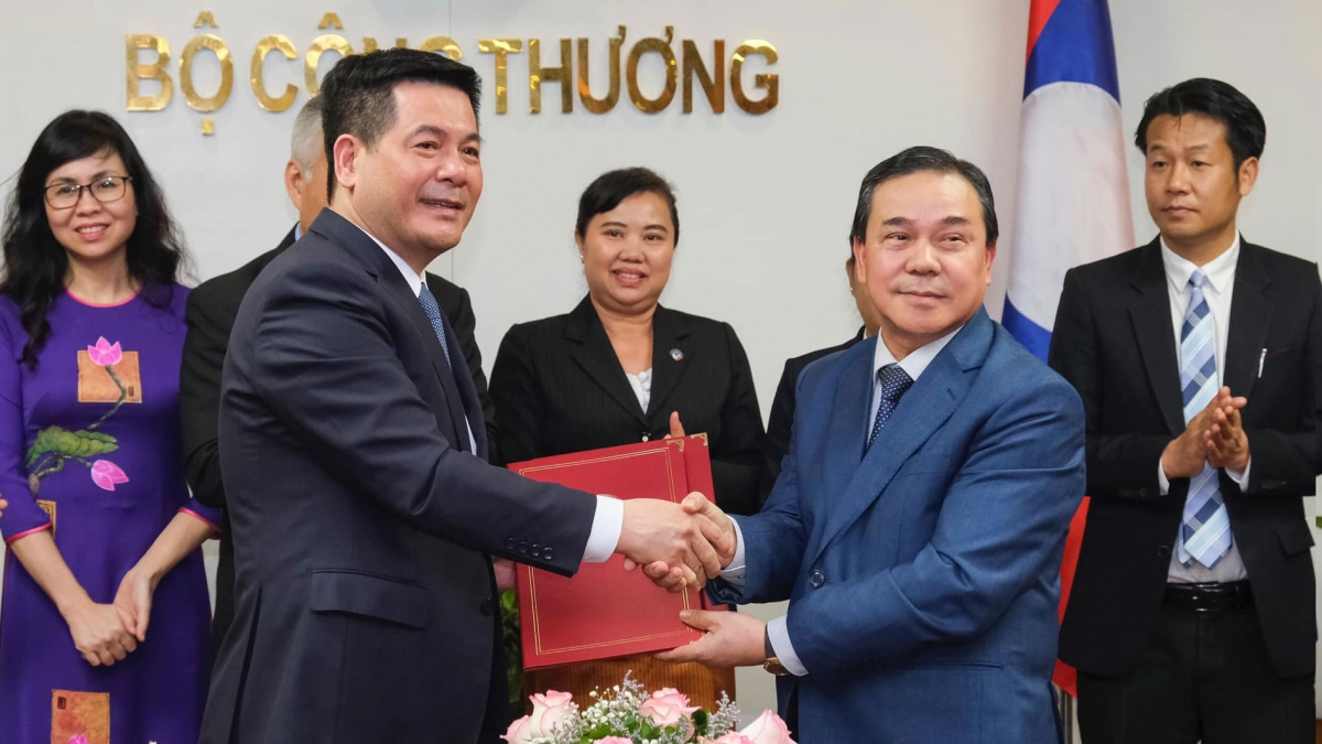 Việt-Lào không để dịch ảnh hưởng, gián đoạn đến lưu chuyển hàng hóa