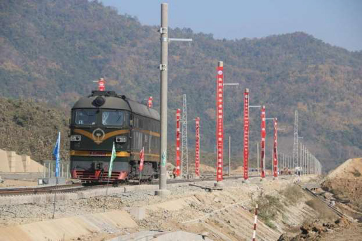 Đường sắt Lào-Trung Quốc đạt tiến độ tốt