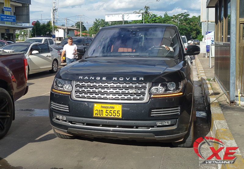 “Xe Lào, xe Cam, xe ngân” rao bán giá rẻ giật mình
