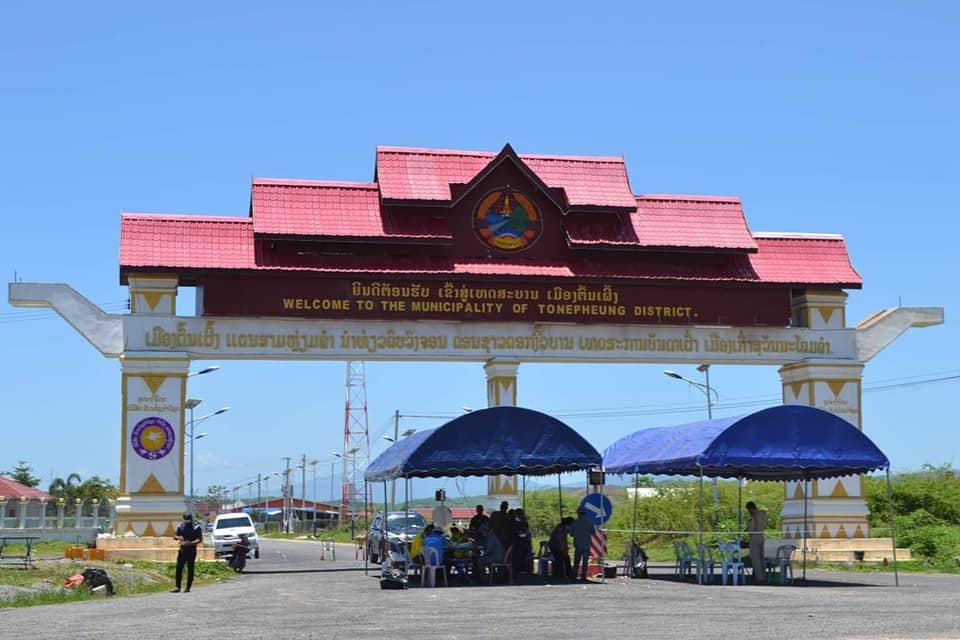 Nhiều trường hợp tại huyện Tonpheung, tỉnh Bokeo vi phạm quy định phong tỏa