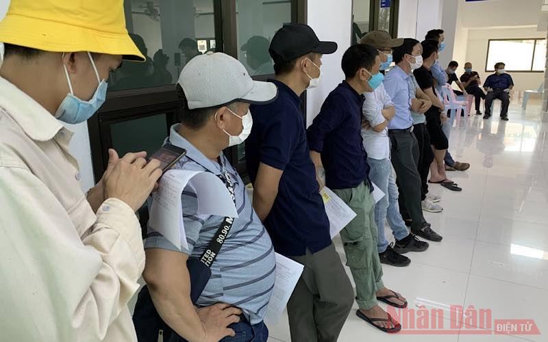 Lào triển khai bệnh viện dã chiến đón người bệnh Covid-19