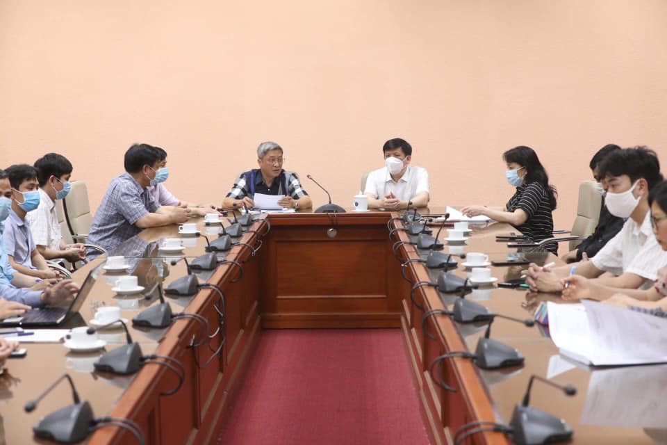 Việt Nam đề xuất nhiều phương án hỗ trợ Lào chống dịch COVID-19