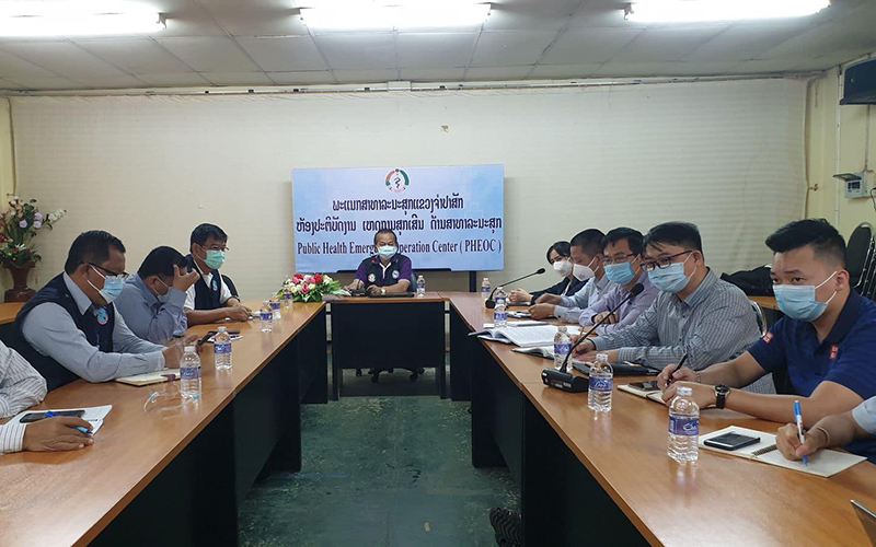 Chuyên gia Việt Nam giúp Lào ngăn chặn tái bùng phát dịch tại Champasak