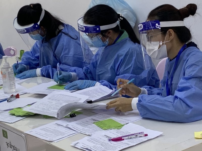 COVAX tăng viện trợ vaccine ngừa Covid-19 cho Lào