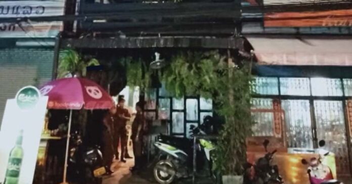 Vientiane xử phạt nhà hàng vi phạm quy định phòng chống dịch Covid-19