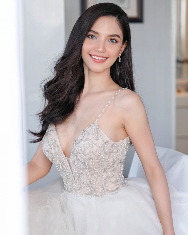 Miss Universe Lao anh 1