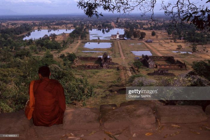 Loạt ảnh khó quên về cuộc sống ở Lào năm 1990