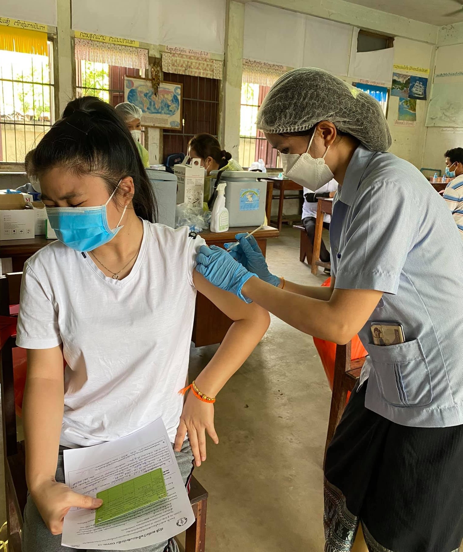Lào sẽ tiêm vaccine Covid-19 cho người dưới 18 tuổi trong năm 2022