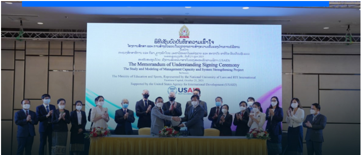 Mỹ tài trợ dự án giáo dục ở Lào