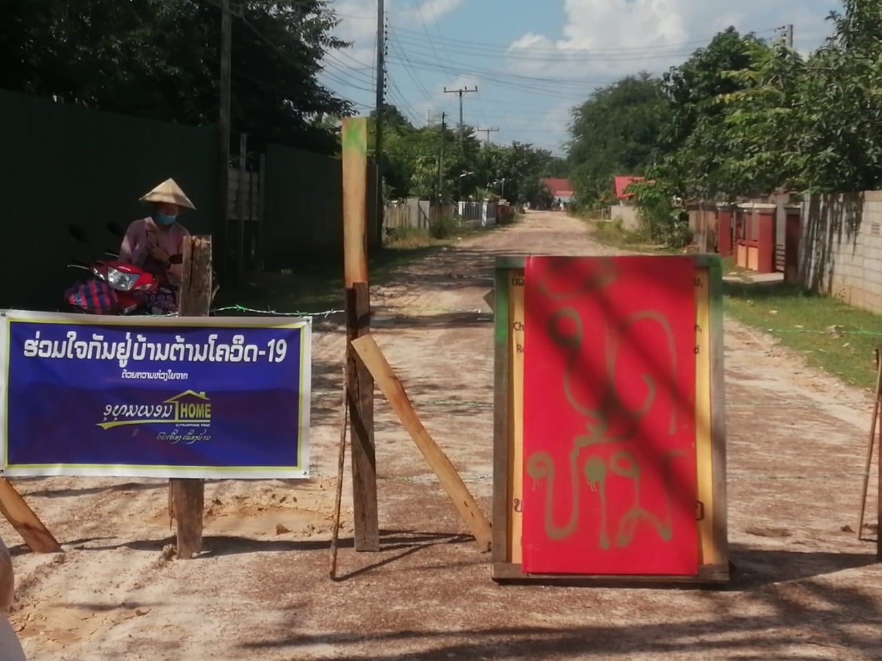 Lào gia hạn thời gian đăng ký chính chủ thuê bao di động